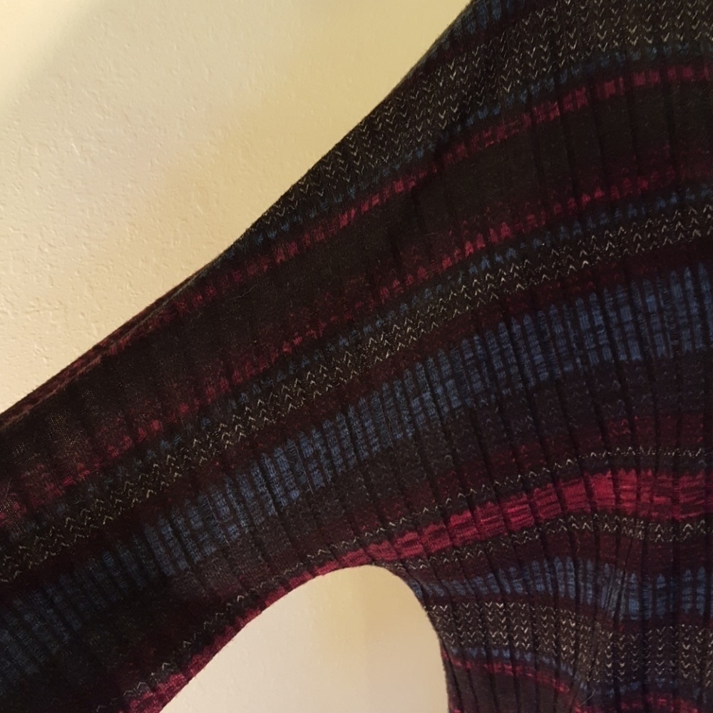 JohnPaulRichard Boho Pink, Blue, Black Top , Size Medium - Picture 5 of 8
